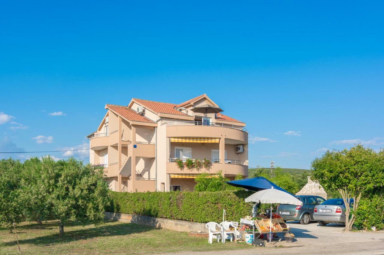 Apartments Lotus Sukošan Zewnętrze zdjęcie