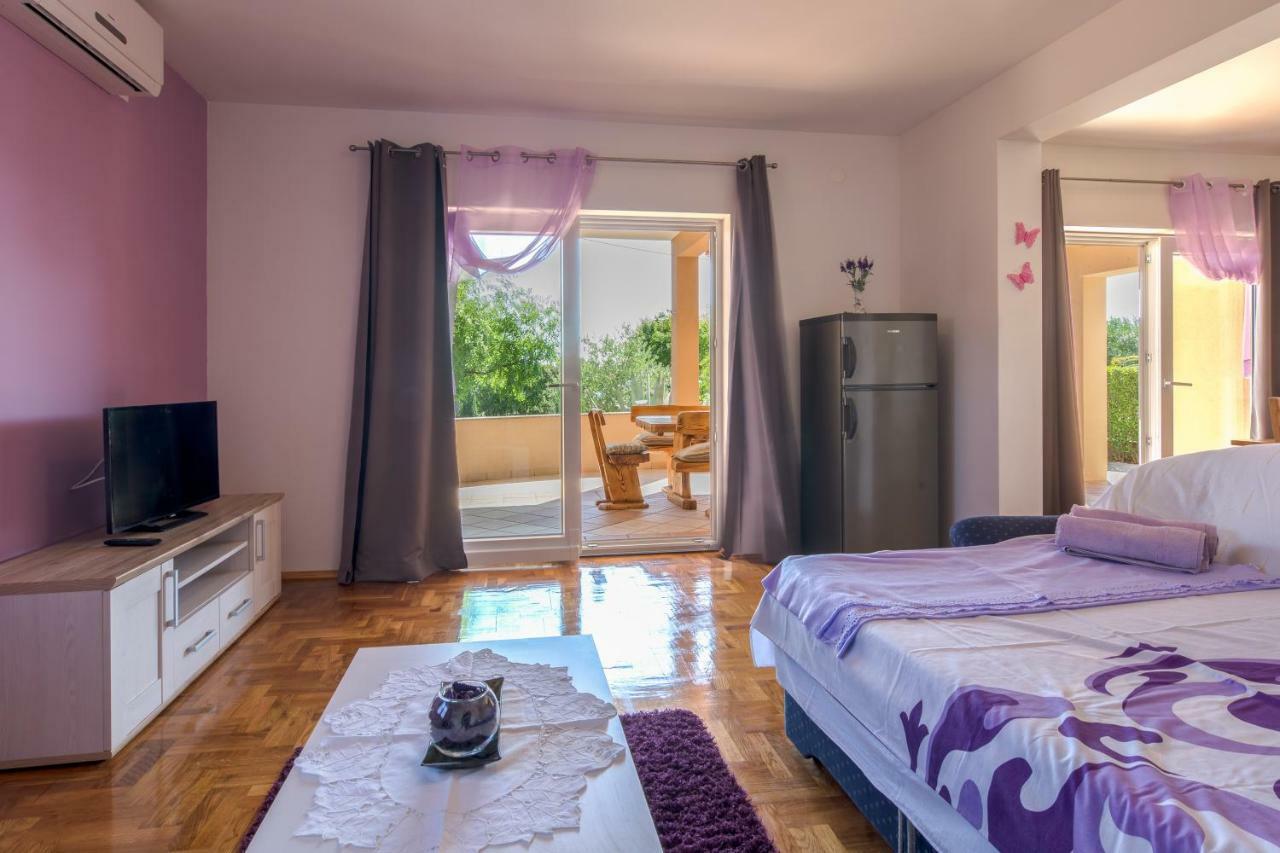 Apartments Lotus Sukošan Zewnętrze zdjęcie