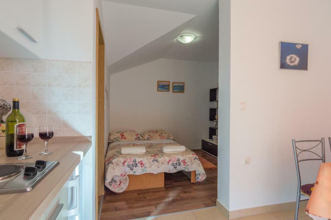 Apartments Lotus Sukošan Zewnętrze zdjęcie